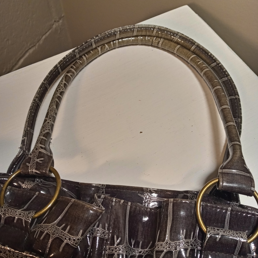 Shoulder Bag - Picture 8 of 12